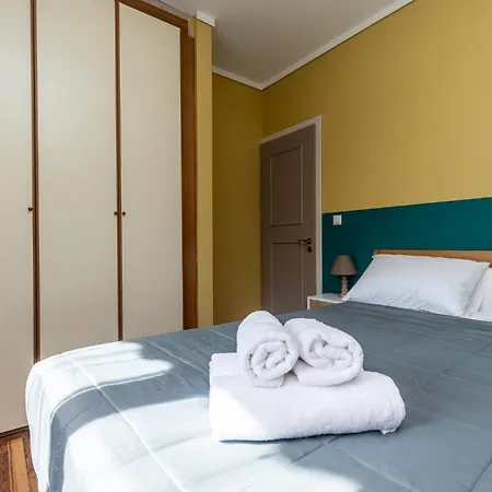 Villa Heated Pool In - Urban Oasis Thessaloniki